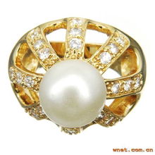 長潤首飾制品廠 專業(yè)打造金銀珠寶首飾的高品質(zhì)企業(yè)